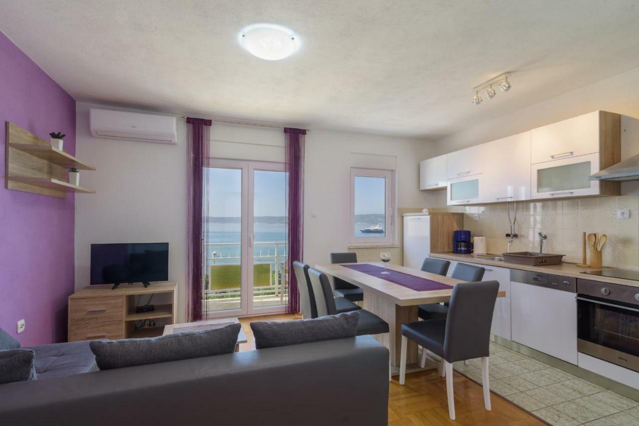 Renic Apartmani Каштела Экстерьер фото