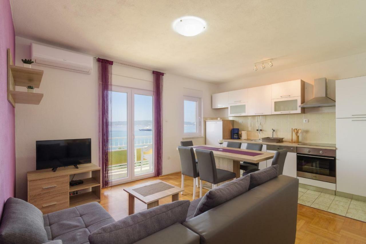 Renic Apartmani Каштела Экстерьер фото