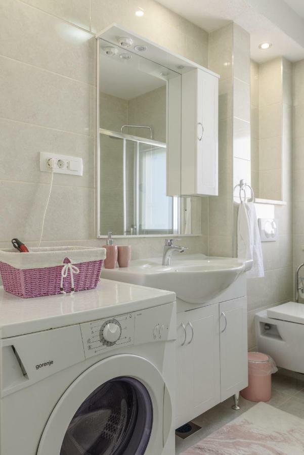 Renic Apartmani Каштела Экстерьер фото