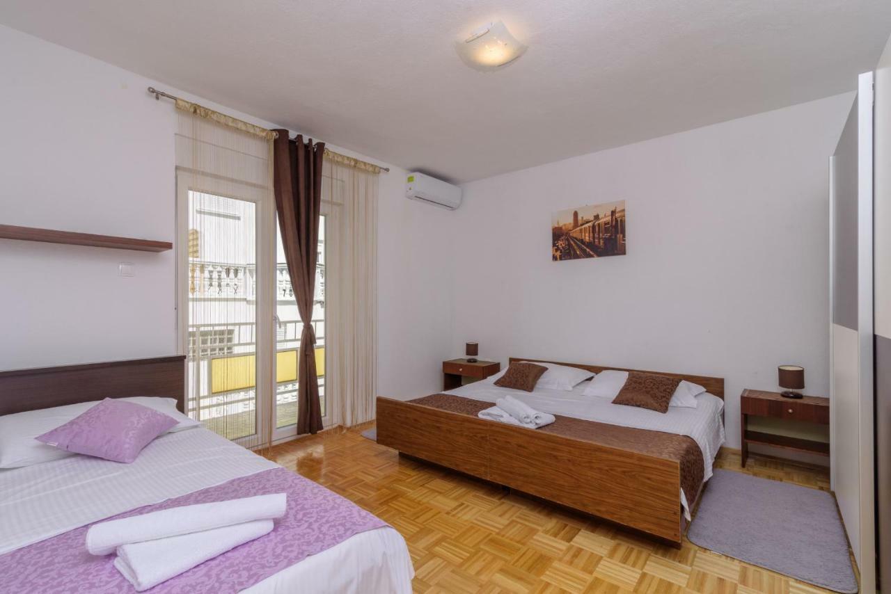 Renic Apartmani Каштела Экстерьер фото
